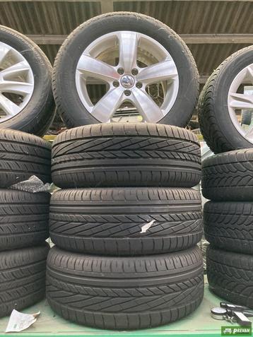 Volkswagen Tiguan 5N zomerbanden met velgen 235/55/17 Goodye beschikbaar voor biedingen