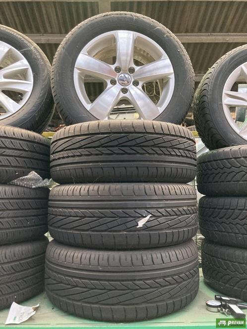 Volkswagen Tiguan 5N zomerbanden met velgen 235/55/17 Goodye, Auto-onderdelen, Banden en Velgen, Banden en Velgen, Zomerbanden