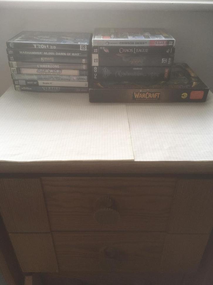 Lot de jeux vidéos PC Windows 98/Me/2000/XP, Games en Spelcomputers, Games | Pc, Gebruikt, Ophalen of Verzenden