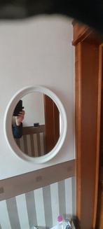 Witte ovale spiegel, Huis en Inrichting, Woonaccessoires | Spiegels, Zo goed als nieuw, Ophalen