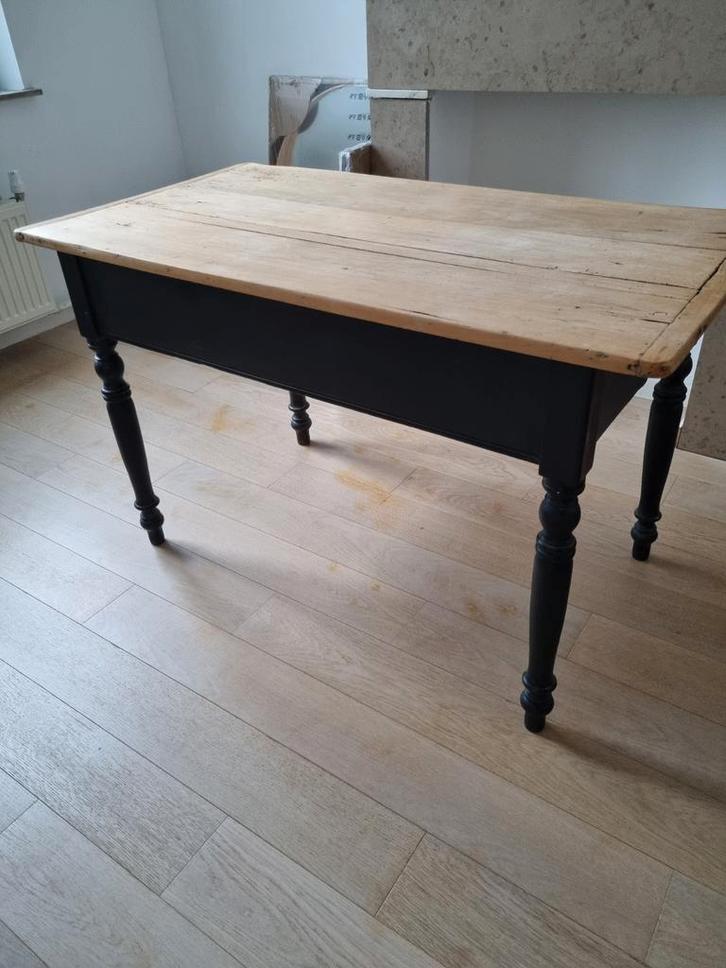Table en bois vintage, Huis en Inrichting, Bureaus, Gebruikt, Ophalen