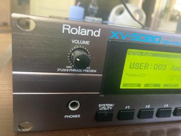 ROLAND XV-5080 beschikbaar voor biedingen