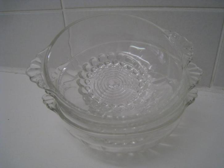 Glazen dessertkommetjes, 3 stuks, perfekt intakt, Huis en Inrichting, Keuken | Servies, Ophalen