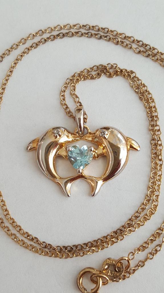 Pendentif orné topaze véritable forme cœur et 2 diamants, Bijoux, Sacs & Beauté, Colliers, Neuf, Argent, Or, Avec pierre précieuse