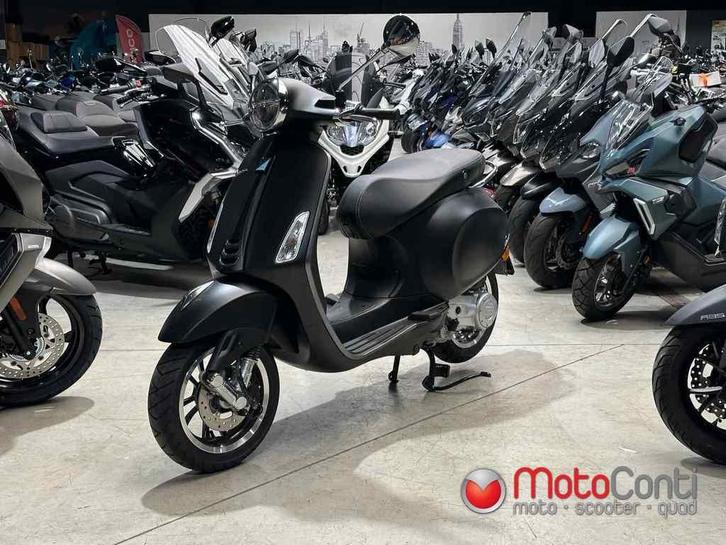 Vespa Primavera S 50 2023 [126 km], Fietsen en Brommers, Scooters | Vespa, Zo goed als nieuw, Vespa S, Klasse B (45 km/u), Benzine