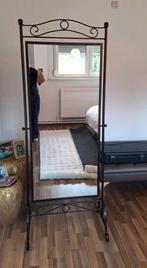 Smeedijzeren spiegel, Huis en Inrichting, Woonaccessoires | Spiegels, Ophalen, Gebruikt