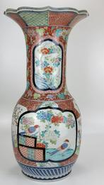 Grand vase Imari ancien, Enlèvement