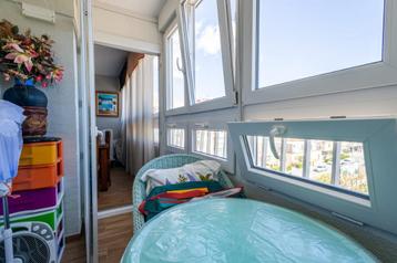 Appartement met garage aan de haven en strand in Torrevieja beschikbaar voor biedingen