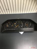 Mercedes W124  Diesel  124 542 6868    Km Tellerklok, Auto-onderdelen, Dashboard en Schakelaars, Gebruikt, -, -, Ophalen of Verzenden