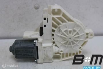 Raammotor rechtsachter Audi Q3 8U 8K0959812A beschikbaar voor biedingen
