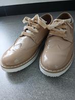 Veterschoen dames massimo dutti, Kleding | Dames, Schoenen, Massimo Dutti, Beige, Ophalen of Verzenden, Zo goed als nieuw