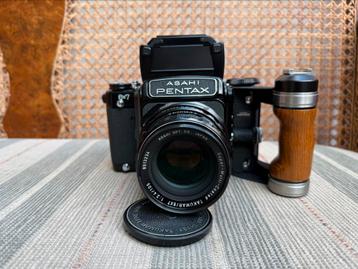 Nieuwstaat Pentax 67 6x7 MLU Medium Format 120 Film Camera beschikbaar voor biedingen
