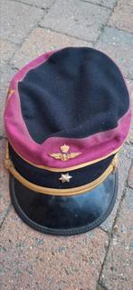 Voormalige NMBS-kepi, Ophalen
