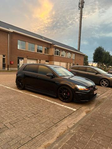 Volkswagen golf 7 GTI beschikbaar voor biedingen