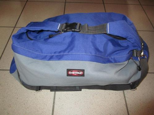 EASTPAK duffel bag plunjezak, Handtassen en Accessoires, Tassen | Rugtassen, Gebruikt, Eastpak, 40 cm of meer, 30 tot 45 cm, Trekking