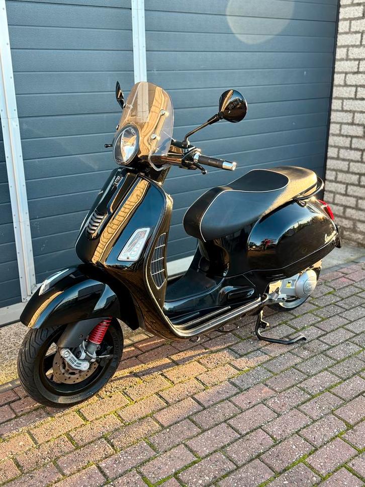Vespa GTS 300 2014, Vélos & Vélomoteurs, Pièces de cyclomoteur | Scooters, Utilisé, Enlèvement