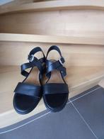 Zwarte lederen sandalen, maat 40, Ophalen of Verzenden, Zo goed als nieuw, Sandalen of Muiltjes