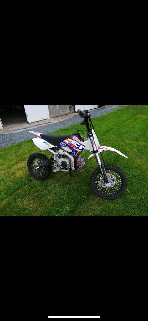Ycf pitbike 125 cc 4 takt semi automaat, Fietsen en Brommers, Minibikes, Midibikes en Pitbikes, Zo goed als nieuw, Pitbike, Ophalen