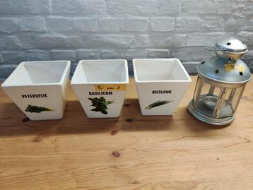 Potjes voor kruidenplanten + windlicht beschikbaar voor biedingen