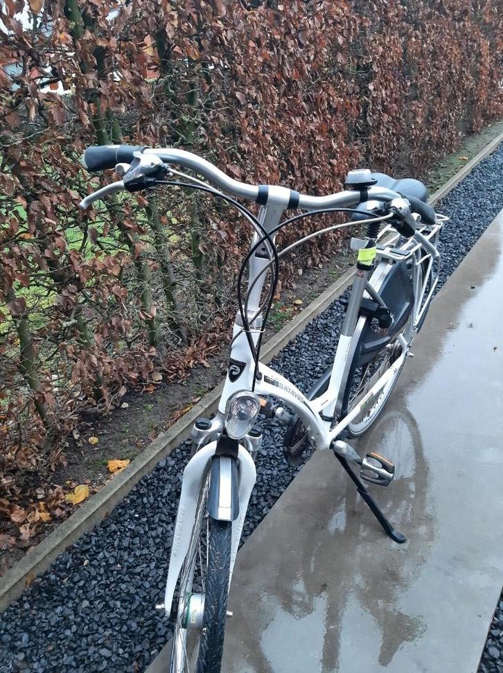 Batavus dames-en herenfiets, Fietsen en Brommers, Fietsen | Heren | Herenfietsen, Zo goed als nieuw, Batavus, Versnellingen, Ophalen