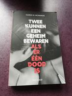 Twee kunnen een geheim bewaren als er één dood is, Gelezen, Ophalen of Verzenden, Karen M. Mcmanus, Amerika