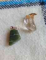Pendentifs en jade et cristal de roche, Enlèvement ou Envoi