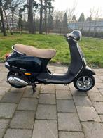 Vespa à vendre, seulement 4400 km !, Vélos & Vélomoteurs, Scooters | Vespa, Enlèvement ou Envoi