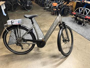 Trek Verve+ 5 medium 385km!!, Fietsen en Brommers, Ophalen, Zo goed als nieuw