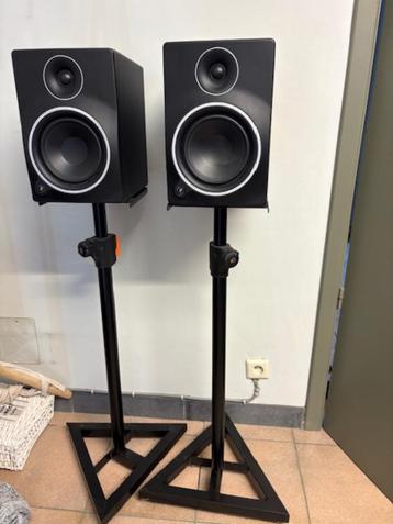 Mackie studio monitors 2x producer met optoneel stand beschikbaar voor biedingen