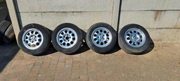 bmw 5x120 195/65r15 beschikbaar voor biedingen