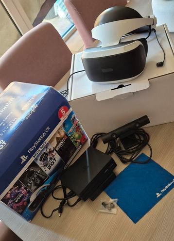 PlayStation VR + camera. Het werd slechts twee keer gebruikt