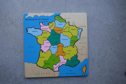 Puzzle éducatif vintage en bois : Régions de France, Hobby & Loisirs créatifs, Sport cérébral & Puzzles, Comme neuf, Puzzle, Moins de 500 pièces