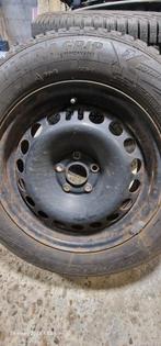 Winterbanden  opel 215/60R/16 99H goede  stat +TPMS 5x105, Autos : Pièces & Accessoires, Pneus & Jantes, Enlèvement, Pneus hiver