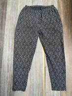 Legging gris noir motifs reliefs taille 50/52 B état, Legging, Autre, Porté, Envoi