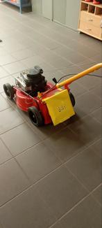 Tondeuse a gazon, Ophalen