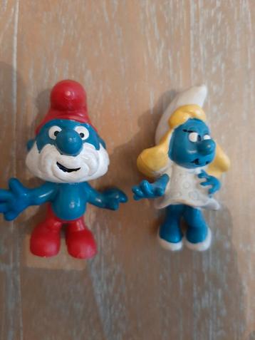Grote smurf + smurfin jaren '80 beschikbaar voor biedingen