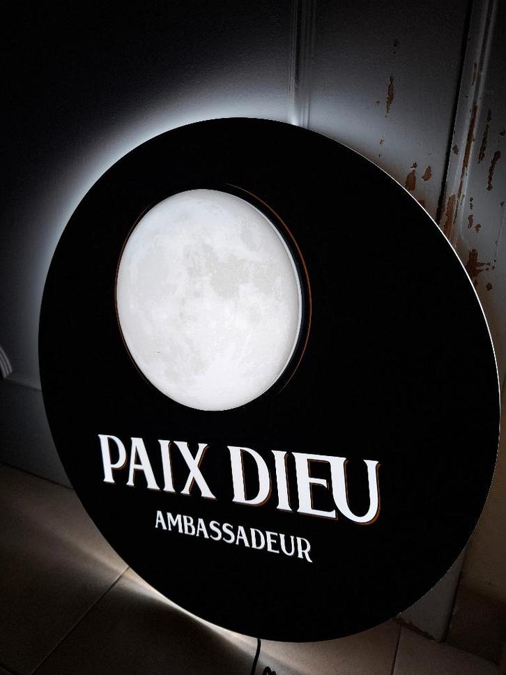 Rare enseigne lumineuse bière Paix Dieu Ambassadeur, Collections, Marques & Objets publicitaires, Neuf, Table lumineuse ou lampe (néon)
