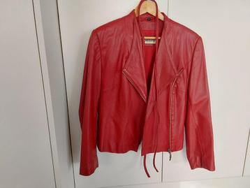 Rood Lederen design jasje in perfecte staat. beschikbaar voor biedingen