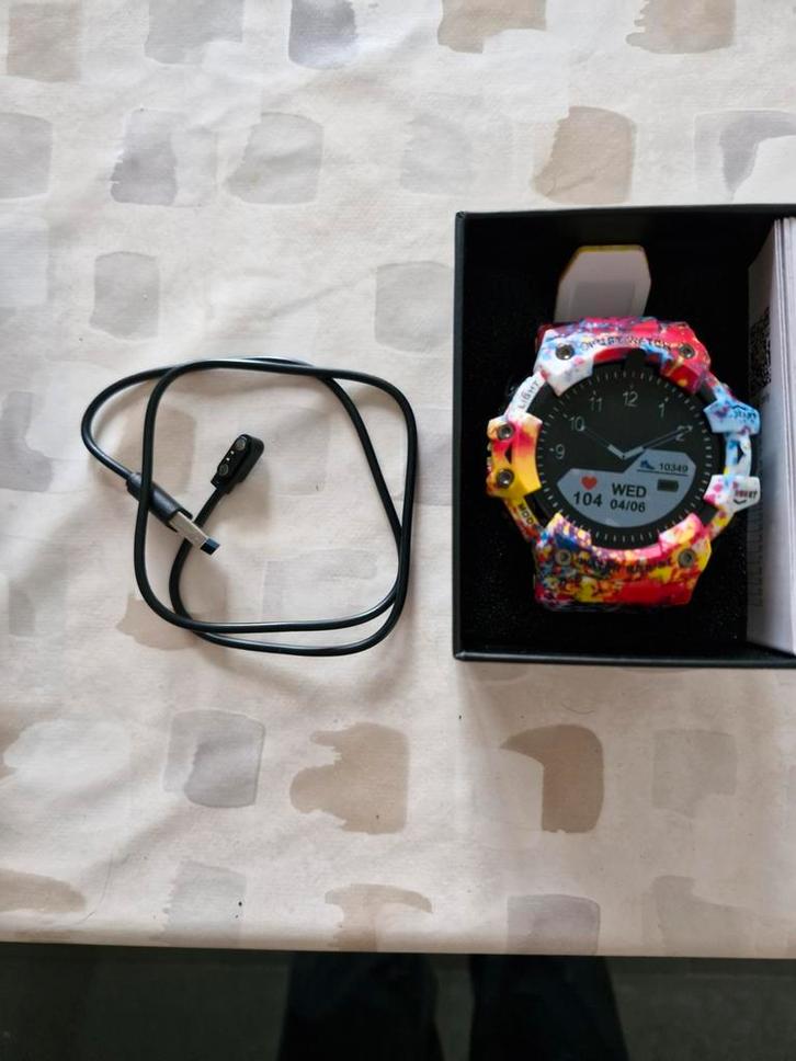 Nieuwe smartwatch, Handtassen en Accessoires, Smartwatches, Hartslag, Ophalen