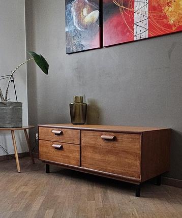 Vintage lage kast/Tv-kastje in teakfineer, Huis en Inrichting, Ophalen