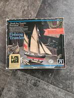 Construction de maquettes de bateaux, Enlèvement