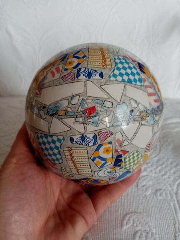 Vase boule en céramique style A.Gaudi  Crate/Barrel  70s  