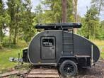 Caravane teardrop Hero camper + tente de toit James Baroud, Caravans en Kamperen, Particulier, Luifel, Tot en met 5, 2 aparte bedden