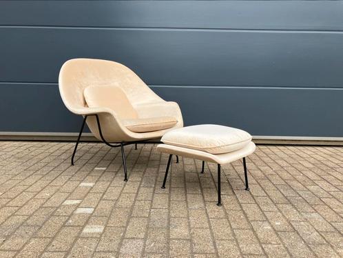 Knoll Womb + pouf Original d'Eero Saarinen en parfait état !, Maison & Meubles, Canapés | Repose-pieds & Poufs, Comme neuf, Synthétique