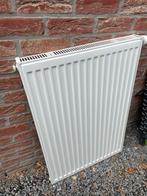 Radiateur chauffage central avec vanne thermostatique, Bricolage & Construction, Chauffage & Radiateurs, Enlèvement, Utilisé, 80 cm ou plus
