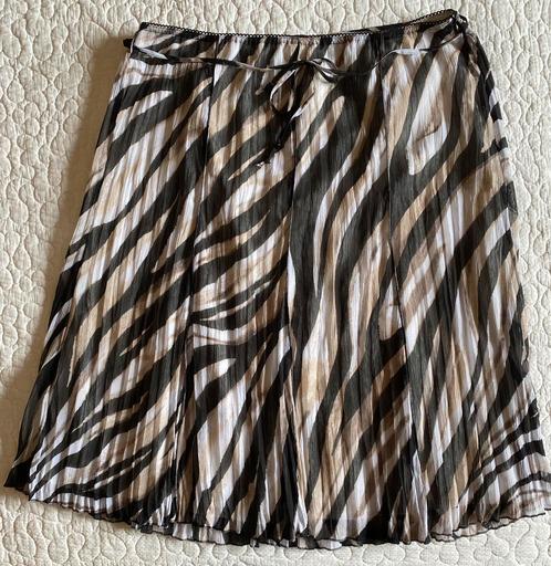 Zomerrok Gerry Weber, Kleding | Dames, Rokken, Zo goed als nieuw, Maat 46/48 (XL) of groter, Zwart, Onder de knie, Ophalen of Verzenden