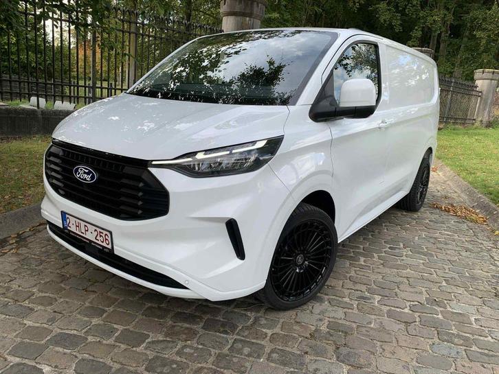 ford transit custom **limited**11/2024**17500km **, Auto's, Bestelwagens en Lichte vracht, Bedrijf, Te koop, ABS, Achteruitrijcamera