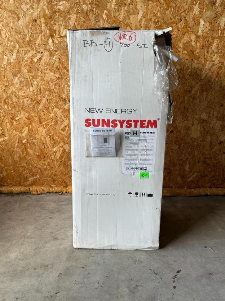 Nieuw SUNSYSTEM Boiler BB 200 VEL 3kW Element, Doe-het-zelf en Bouw, Chauffageketels en Boilers, Nieuw, Boiler, 100 liter of meer
