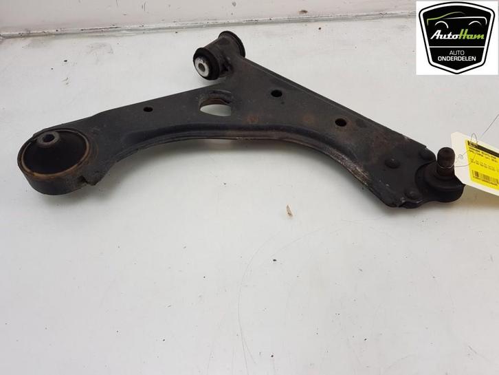 BRAS DE SUSPENSION AVANT DROIT (TRIANGLE) Opel Corsa E, Autos : Pièces & Accessoires, Suspension & Châssis, Opel, Utilisé