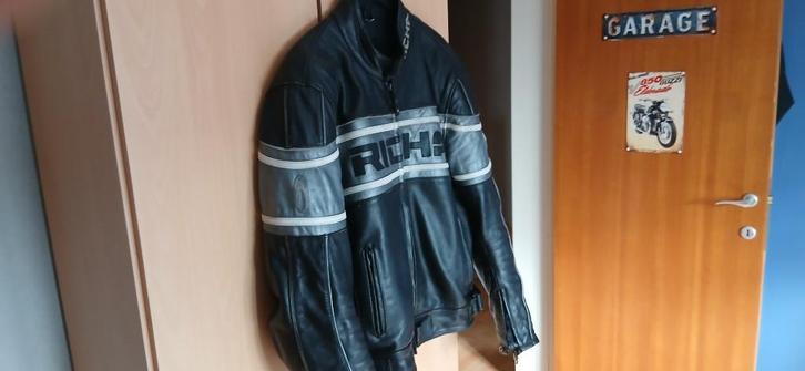 RICHA ZWARTE LEREN MOTORJAS L, Motoren, Kleding | Motorkleding, Overige typen, Heren, Tweedehands, Ophalen
